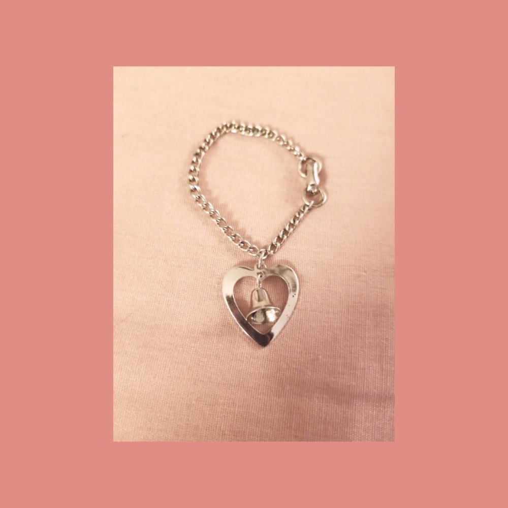 Vintage Signed Coro Silver Tone Heart Bell Pendant Baby’s Child’s Bracelet